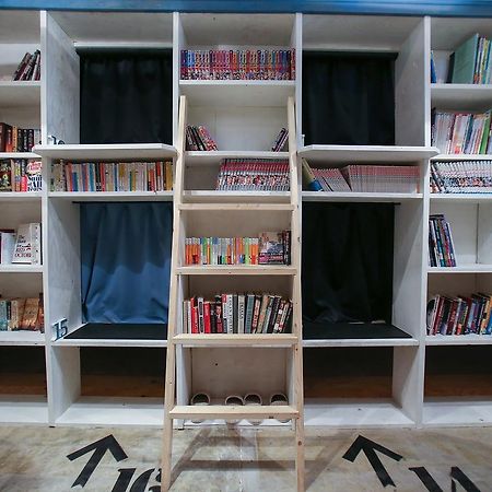 Bnbplus Niigata Book Inn Kültér fotó